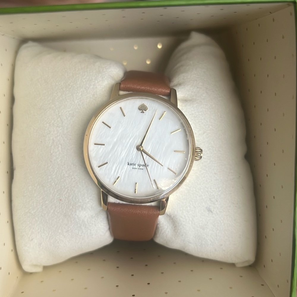 Women’s leather Kate Spade Watch